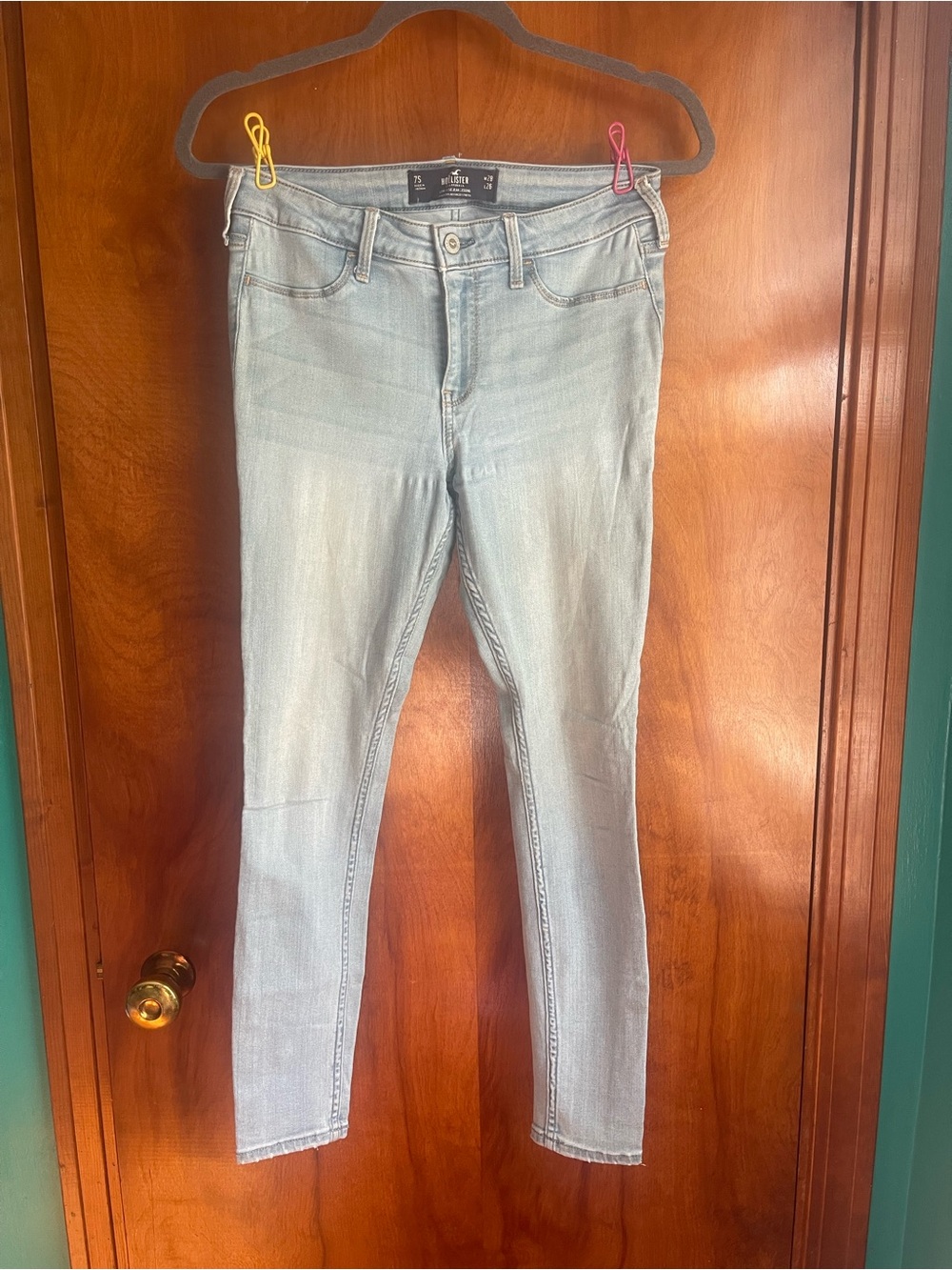 Hollister Light Blue Women’s Skinny Jeans